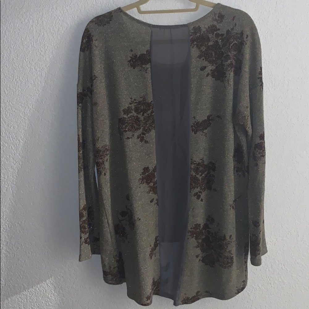 Lush High Low Top Large - Picture 2 of 2